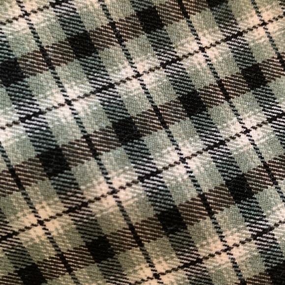 Hollister Ultra High Rise, Plaid Pants - Picture 4 of 7